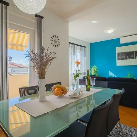 Estrela Apartment *
