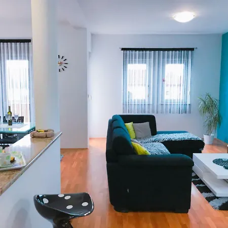 Apartment Estrela *